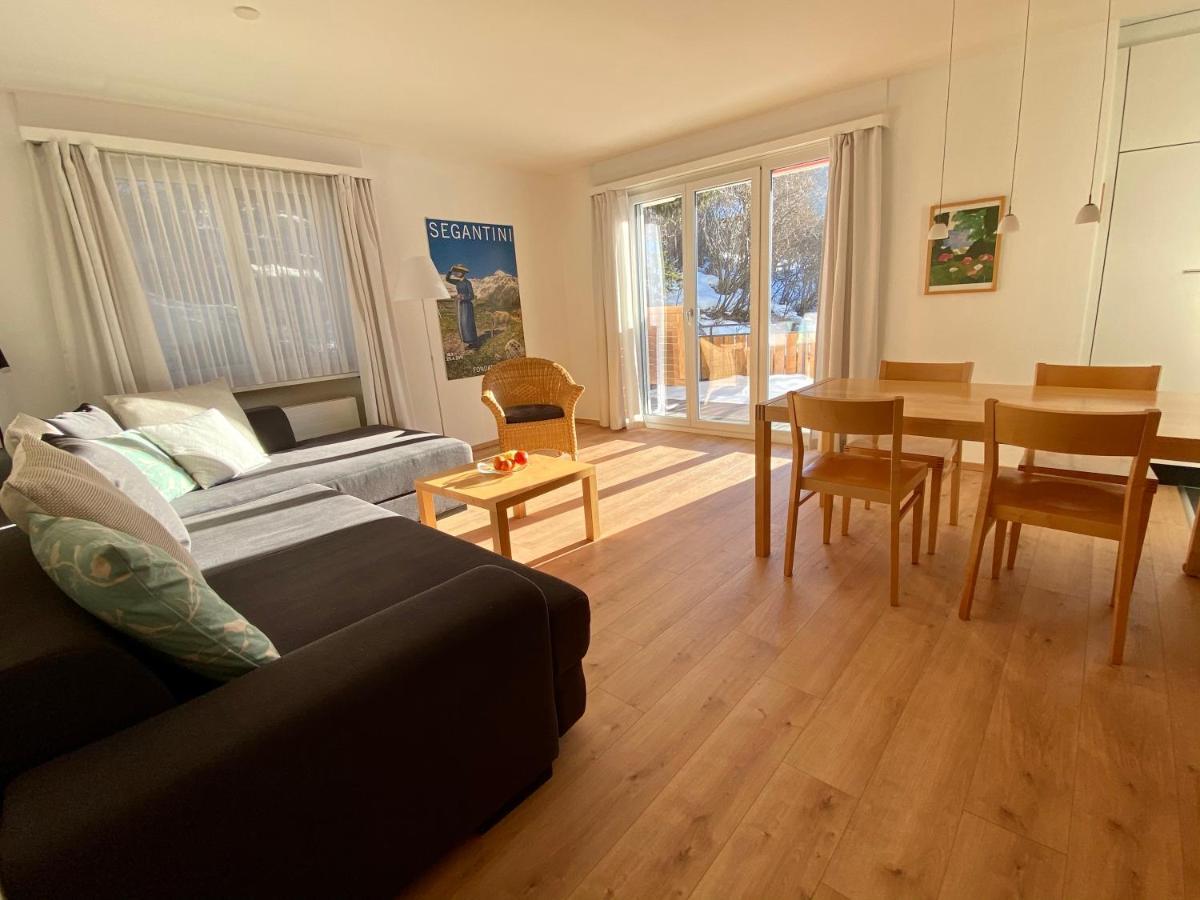 Appartement Casa Zundregn - Ein Bijou Mit Privater Terrasse Und E-Mobility à Savognin Extérieur photo